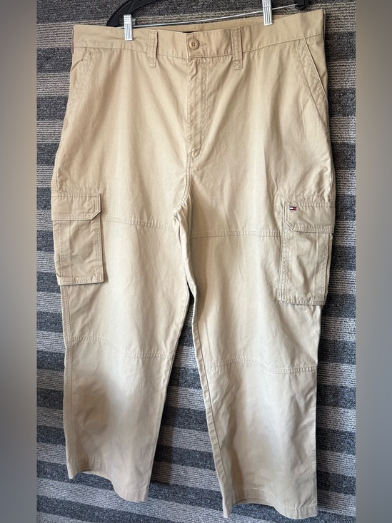 Tommy Hilfiger Other - Tommy Hilfiger Beige Men’s Wide Leg Cargo Pants 42 x 30 EUC